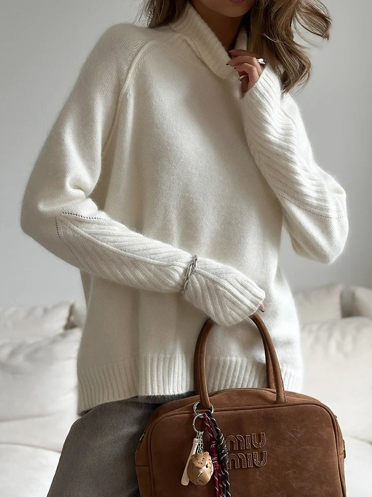 Women's turtleneck oversize white sweater