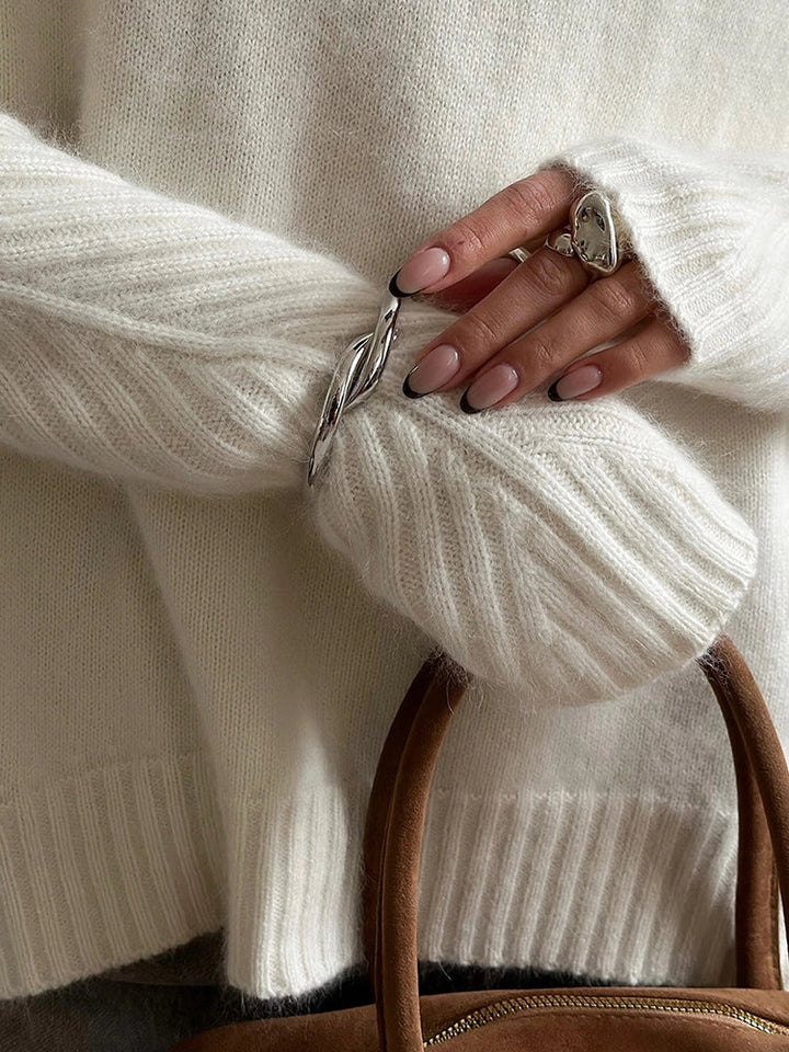 Women's turtleneck oversize white sweater