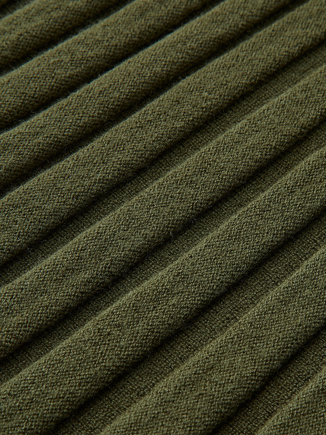 Lettuce Trim Pleated Sweater Skirt