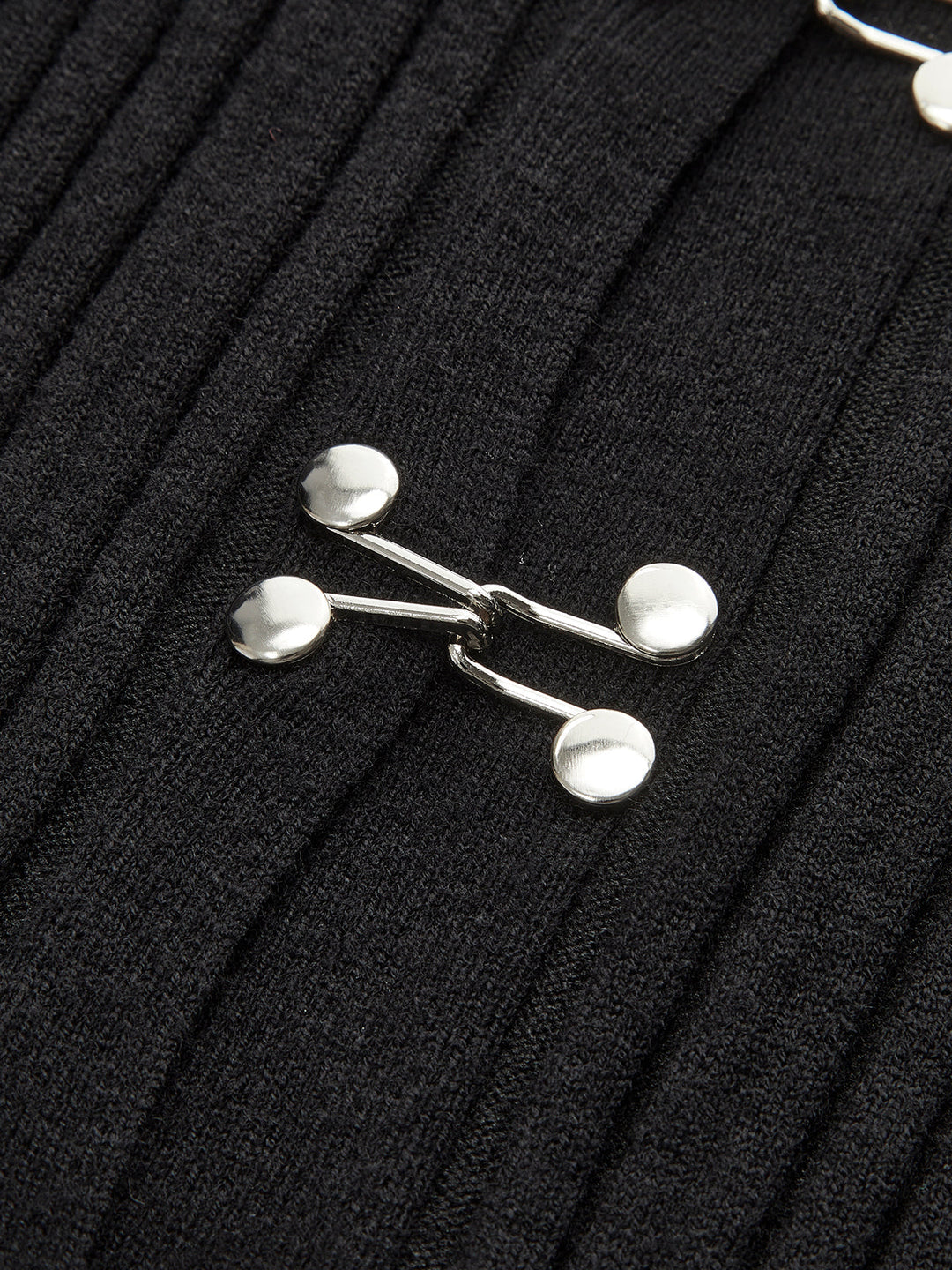 Hook Front Skinny Knit Top