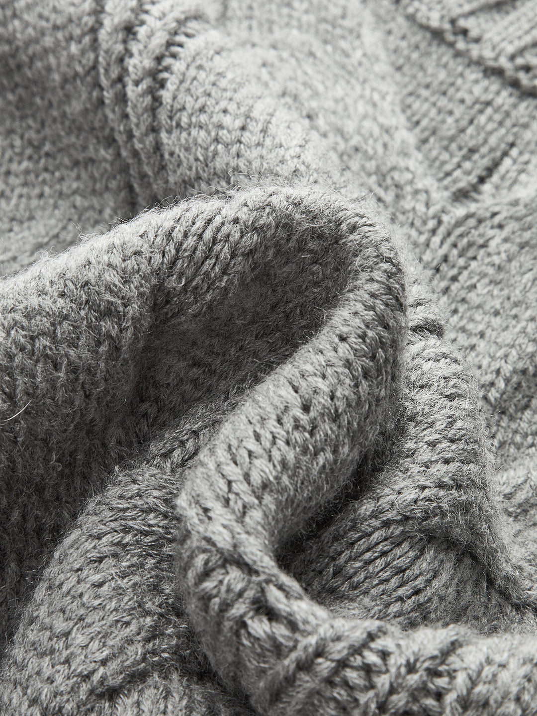 Dual-Sided Bow Cable-Knit Vest